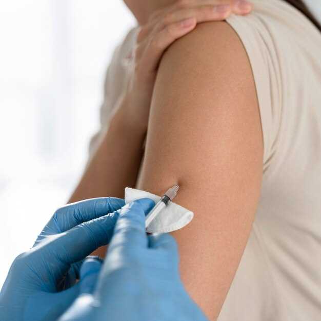 Какая прививка может оставлять след на плече?