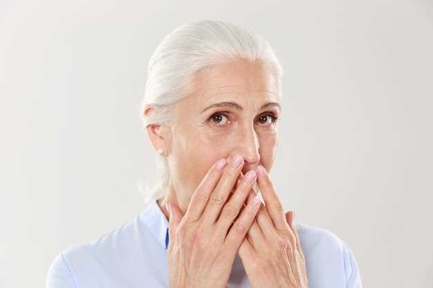 Почему синеют губы у пожилых людей причины