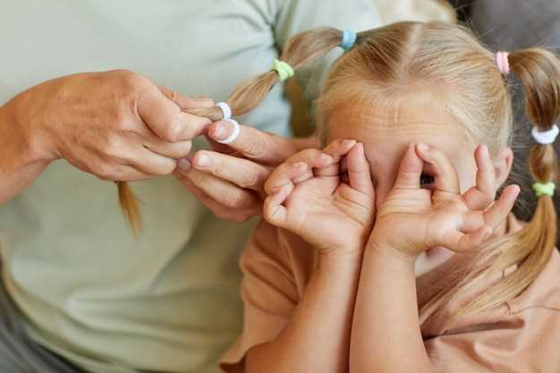 Признаки наличия жидкости в ухе у ребенка